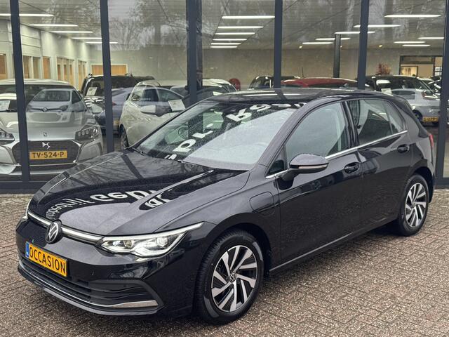 Volkswagen GOLF 1.4 eHybrid Style*ACC*Navi*Apple Carplay*