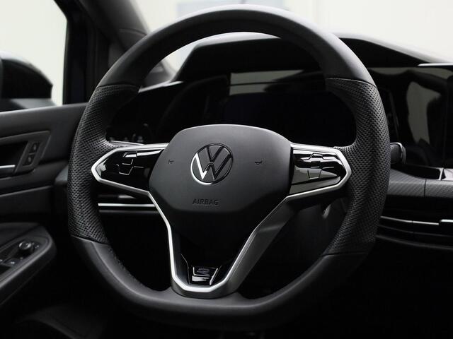 Volkswagen GOLF 1.5eTSI/150PK R-Line Blackstyle DSG · Panoramadak · Camera + Parkeersensoren · Stoel-& stuurverwarming · Garantie tot februari 2026