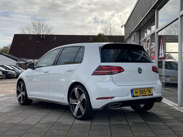Volkswagen GOLF 1.5 TSI Highline Business R /Clima/Cruise/PDC v+a/150 pk/2018