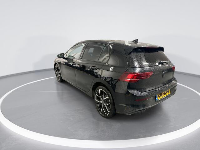 Volkswagen GOLF 1.5 204pk DSG eHybrid 50 Edition · Camera · Keyless · Apple/Android Car Play · Elek. Voorstoel · Sfeerverlichting · 18'' Inch · Garantie t/m 06-08-2028 of 100.000km