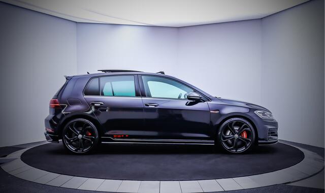 Volkswagen GOLF 2.0GTI Dsg TCR PANO | DIGIDASH | LED | NAVI | APP CONNECT | CAMERA | ADAPTIVE CRUISE | KEYLESS