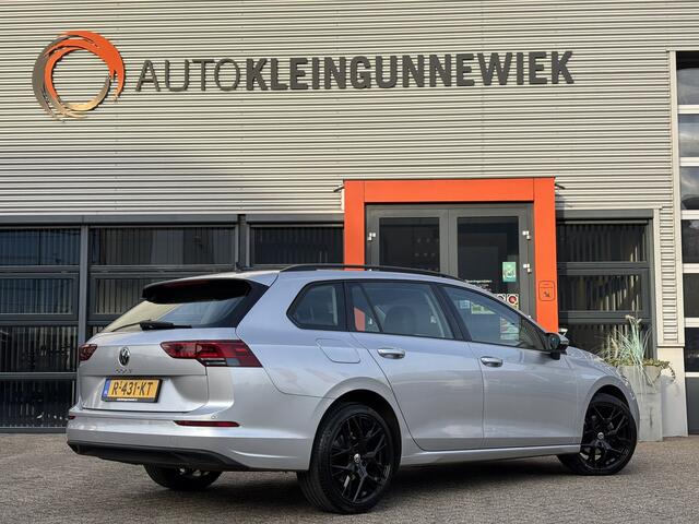 Volkswagen GOLF Variant 1.0 TSI Life / NL-Auto / Navi / Applecarplay/AndroidAuto / 19 inch Velgen / Lederen Bekleding /