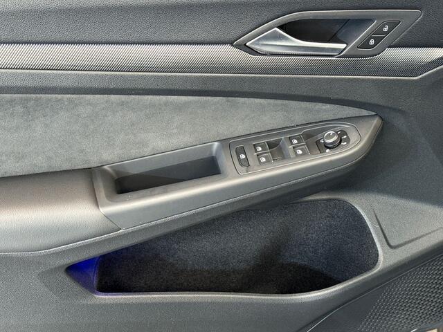 Volkswagen GOLF 1.5 eTSI 150pk DSG R-Line Edition | Matrix-LED | Dodehoeksensoren | Stoelverwarming