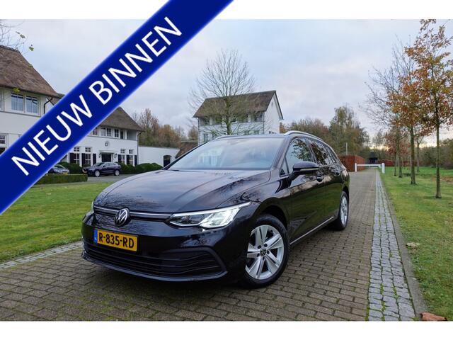 Volkswagen GOLF Variant 1.5 eTSI R-Line | Trekhaak | Stoelverwarming | Stuurwielverw. | CarPlay | Sfeerverlichting | BTW