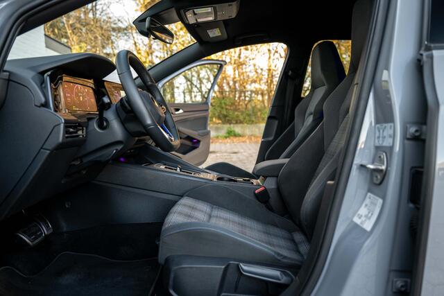 Volkswagen GOLF 1.4 eHybrid GTE 245pk Matrix LED mistl. Dyn Light