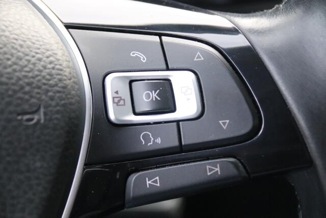 Volkswagen GOLF 1.0 TSI Comfortline, Adaptive Cruise, Carplay, Navi