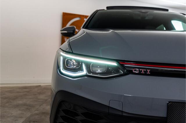 Volkswagen GOLF 2.0 TSI GTI Clubsport 301 PK | IQ | Pano | Sfeer | Harman | Leder | BOMVOL! 12 MND Garantie