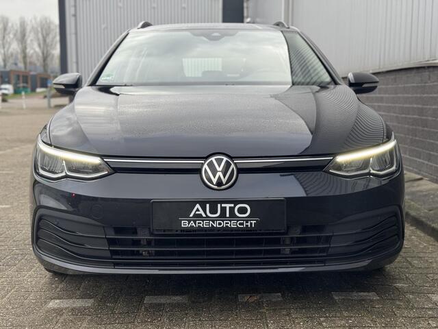 Volkswagen GOLF Variant 1.0 eTSI Life Golf VIII | Automaat | Camara | Stuurverwarming | ACC | Apple CarPlay