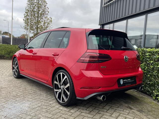 Volkswagen GOLF 7,5 GTI 2.0 TSI 230pk DSG / Aut. Fun Led Navi Pro DCC Pano 19" !!