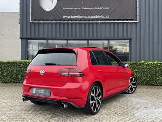volkswagen-golf-7,5-gti-2.0-tsi-230