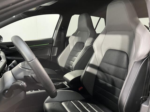 Volkswagen GOLF 1.4 eHybrid GTE / AUTOMAAT/ 245 PK/ PARK. SENSOREN/ LEDEREN MEMORY SEATS/ DODE HOEK/ STOELVERWARM. EN VENTILATIE/ STUURVERWARM./ APP CONNECT/ ADAPT. CRUISE/ TRAVEL ASSIST/ NAVI/ CLIMA/ DAB/ 18" LMV