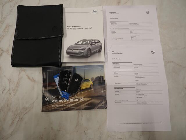 Volkswagen GOLF Variant 1.0 TSI | Camera | Adaptive Cruise | Virtual | Stoelverwarming | DAB | Carplay