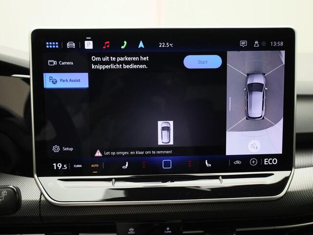 Volkswagen GOLF 1.5 eHybrid 200kW/272PK GTE · 360°Camera + Parkeersensoren · Navigatie · Apple/Android Car play · Garantie tot oktober 2026