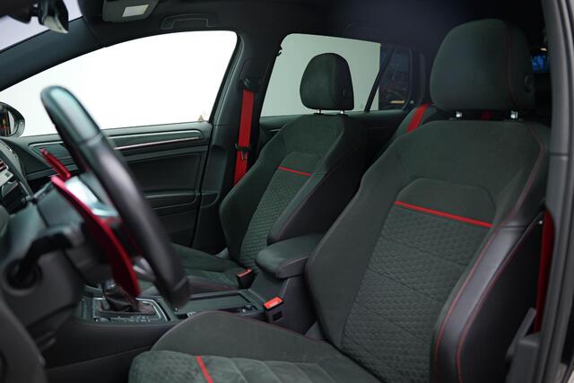 Volkswagen GOLF 2.0 TSI GTI Performance |Pano|Camera|Dodehoek|ACC|