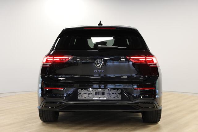 Volkswagen GOLF 1.4 eHybrid GTE | Schuif- kanteldak | Sportstoelen | camera