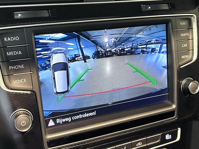 Volkswagen GOLF 2.0 GTI 230pk Performance * Zorgeloos rijden, zonder extra koste