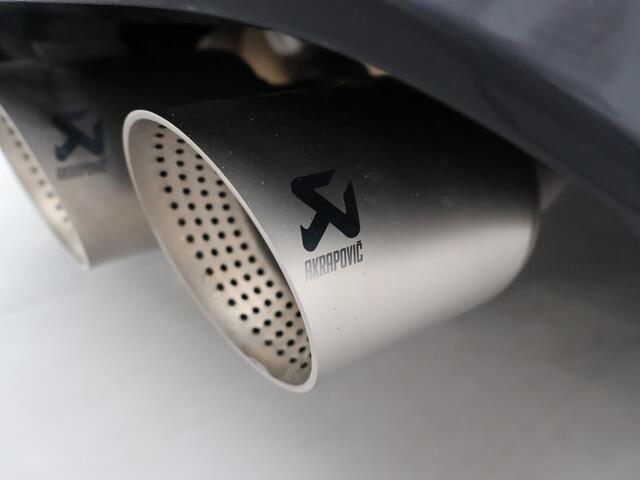 Volkswagen GOLF R 2.0 TSI R 4MOTION 320 PK + AKRAPOVIC UITLAAT | PANORAMA | STOELVENTILATIE | HARMAN/KARDON | NAPPA LEDER