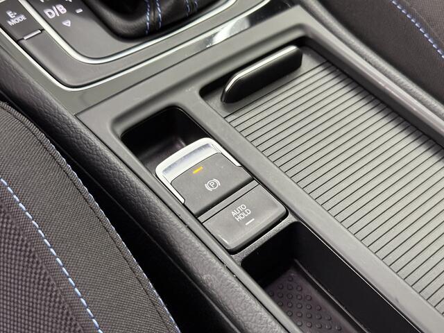 Volkswagen GOLF 1.4 TSI PHEV GTE / Matrix-LED / Winterpakket