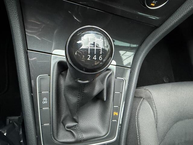 Volkswagen GOLF 1.0 TSI Comfortline Business Navigatie Carplay