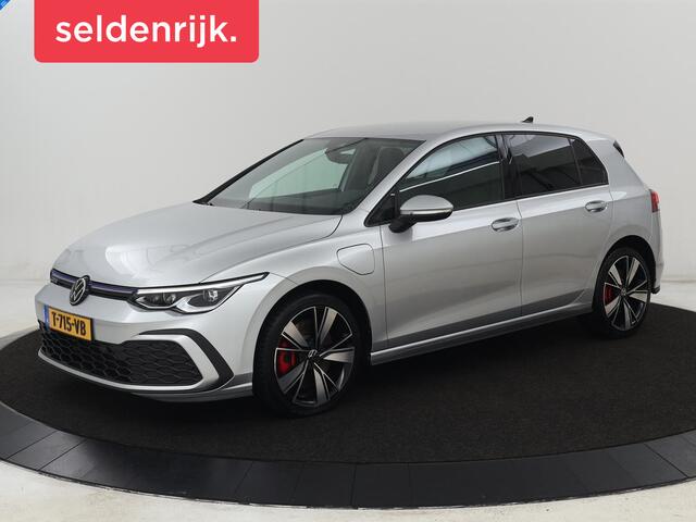 Volkswagen GOLF 1.4 eHybrid GTE | Stoelverarming | Trekhaak | Carplay | Adaptive cruise | 18'' | Sportstoelen | Navigatie | Sfeerverlichting | Climate control | Parkeerhulp | PHEV | Plug In