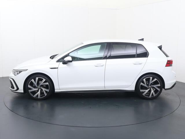 Volkswagen GOLF 1.5 eTSI R-Line | 150 PK | Automaat | Multifunctioneel stuurwiel | Stoelverwarming | Achteruitrij camera |