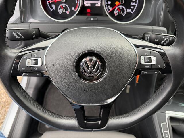 Volkswagen GOLF 1.0 TSI Comfortline Carplay/LED/ACC/Stoelverw/Clima