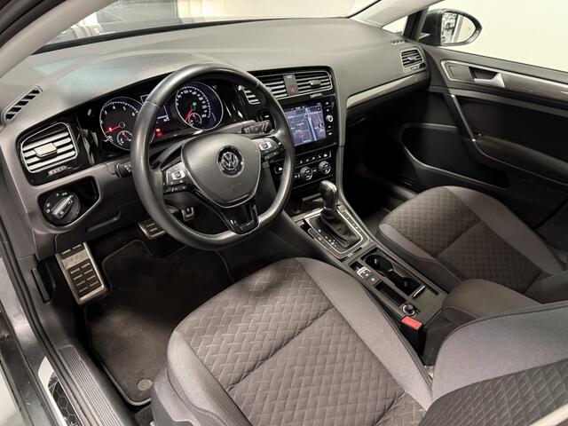 Volkswagen GOLF 1.5 TSI Highline/ Pano/ Automaat/ Navi/ Trekhaak