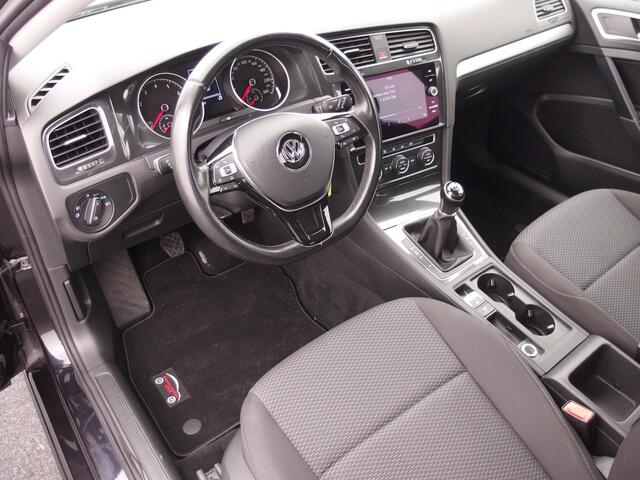 Volkswagen GOLF 1.0 TSI Comfortline NAVI / CLIMA / PDC / CRUISE / CARPLAY / DAB+ / NL-AUTO