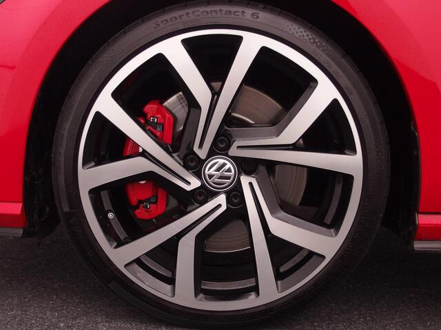 Volkswagen GOLF 2.0 TSI GTI 245PK Performance PANORAMADAK / FULL LED / SFEER / CARPLAY / NAVI / DAB+ / ACC / NL-AUTO