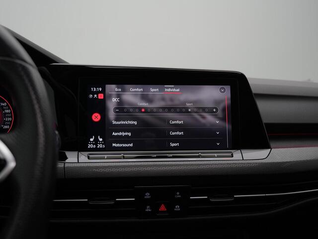 Volkswagen GOLF 2.0 TSI 300 pk DSG GTI Clubsport | Panoramadak | Adaptief sportonderstel | Harman/Kardon | Head-up display | IQ Light