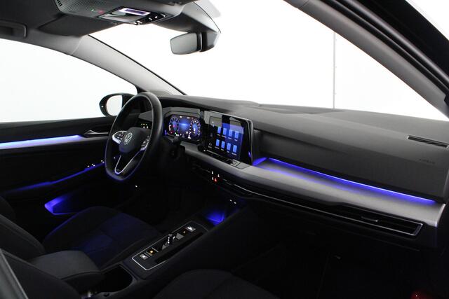 Volkswagen GOLF Variant 1.0 eTSI Life Business Camera/Trekhaak/winterpakket/17inch/Adaptieve cruise control