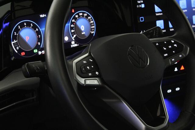 Volkswagen GOLF Variant 1.0 eTSI Life Business Camera/Trekhaak/winterpakket/17inch/Adaptieve cruise control