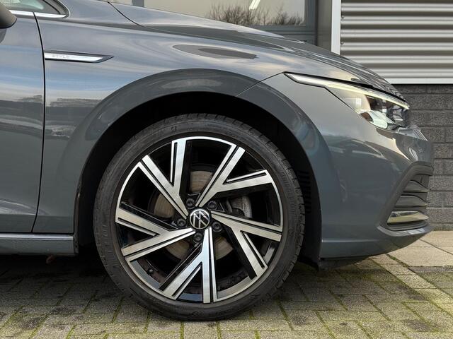 Volkswagen GOLF 1.5 eTSI Style DSG Navi Camera LED