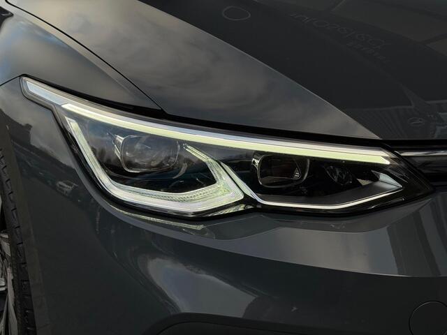 Volkswagen GOLF 1.5 eTSI Style DSG Navi Camera LED