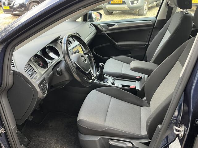 Volkswagen GOLF 1.0 TSI Trendline Airco/Audio/Navi/1e Eigenaar