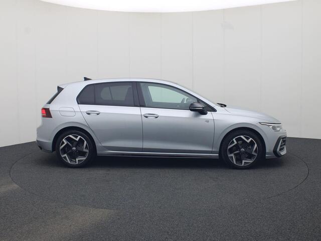 Volkswagen GOLF 1.5eTSI/150PK R-Line DSG · Navigatie · Apple/Android · Camera + Parkeersensoren · Garantie t/m 19-09-2026