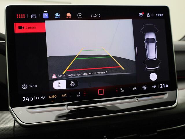 Volkswagen GOLF 1.5eTSI/150PK Style 50 Edition DSG · Panoramadak · Apple/Android Car Play · Massagefunctie · Camera · Garantie t/m 23-10-2026