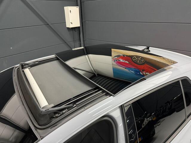 Volkswagen GOLF 2.0 TSI GTI 245pk Panoramadak Head-Up Camera Navigatie Nardo iq Light