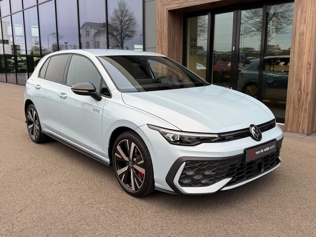 Volkswagen GOLF 1.5 eHybrid GTE 272pk | Led IQ light | Trekhaak | Head-up | Dode hoek | Camera | Rijklaar incl. verlengde garantie