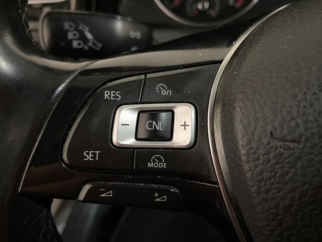 Volkswagen GOLF 1.2 TSI Connected Series