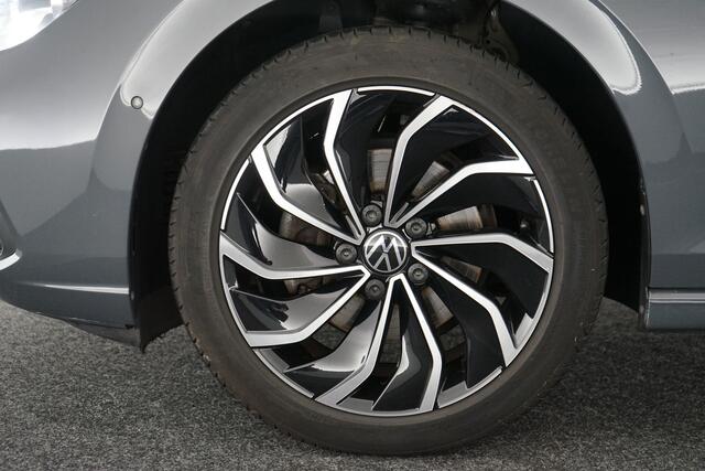 Volkswagen GOLF 1.5 TSI Life Business