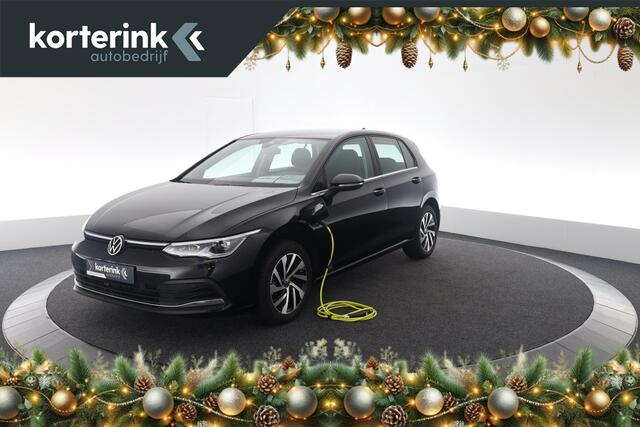 Volkswagen GOLF 1.4 eHybrid Style