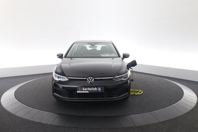 Volkswagen GOLF 1.4 eHybrid Style