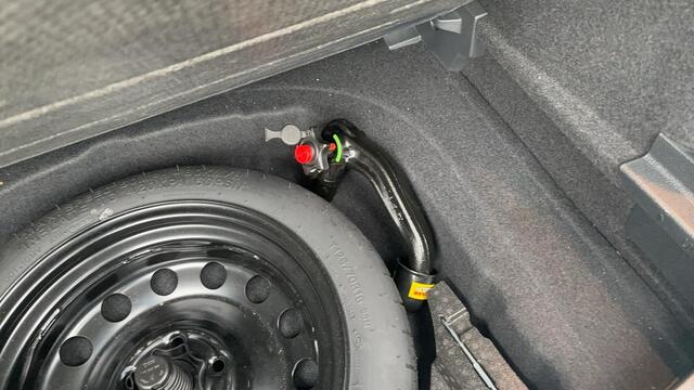 Volkswagen GOLF 1.5 TSI Comfortline Business TREKHAAK / STOELVERW / CARPLAY / ACC / DAB+ / NAVI / CLIMA / PDC / NL-AUTO