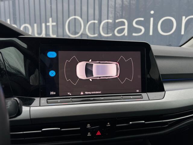 Volkswagen GOLF Variant 1.0 TSI 110pk Life Navigatie Trekhaak