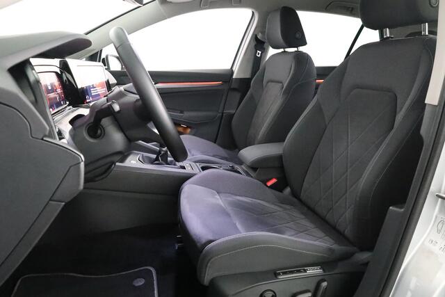 Volkswagen GOLF 1.5 TSI Style 130pk 6bak| Navi| 18'LMvelgen| head-up display| verwarmde voorstoelen