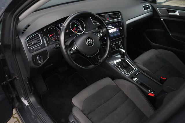 Volkswagen GOLF 1.4 TSI Highline | Pano | 17 Inch | Winter Pakket |