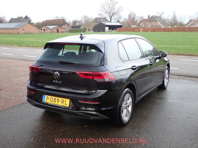 Volkswagen GOLF 1.0TSI Life ACC/CARPLAY/NAVI/CAMERA/SFEERVERLICHTING