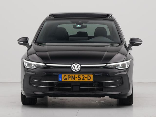 Volkswagen GOLF 1.5 eHybrid 204pk 50 Edition Panorama Matrix Led SStoel/Stuurverwarming Acc 25
