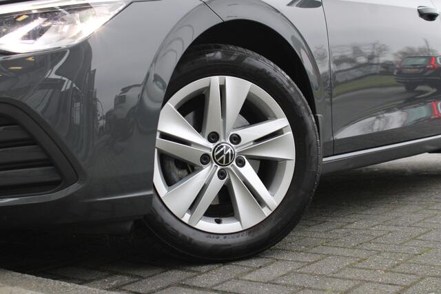 Volkswagen GOLF Variant 1.5 eTSI Automaat Life Business | Verw. Voorstoelen & stuurwiel | Trekhaak | Adapt. Cruise | PDC V+A | DAB